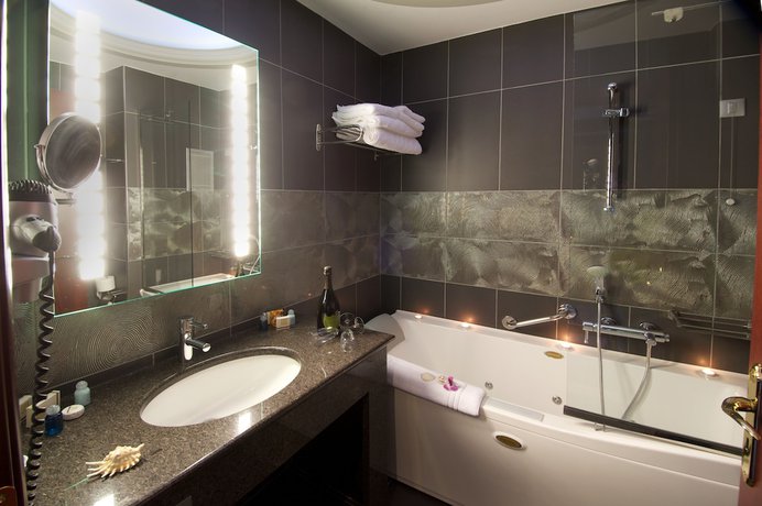 Imagen de la habitación del Hotel Odyssey Boutique. Foto 8
