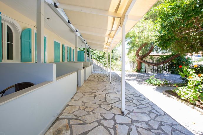 Imagen de los exteriores del Hotel Odyssey, L&eacute;ucade. Foto 12