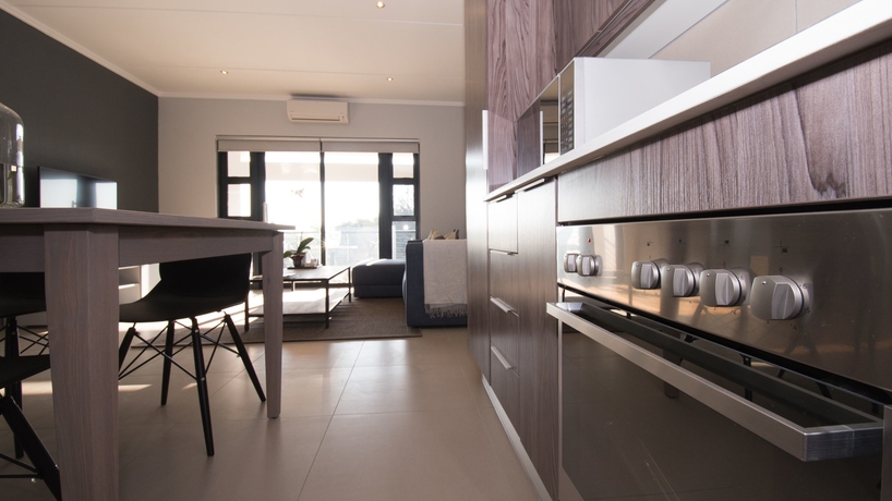 Imagen de la habitación del Hotel Odyssey Luxury Apartments. Foto 5