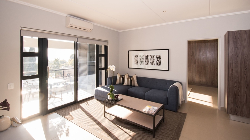 Imagen de los interiores del Hotel Odyssey Luxury Apartments. Foto 17