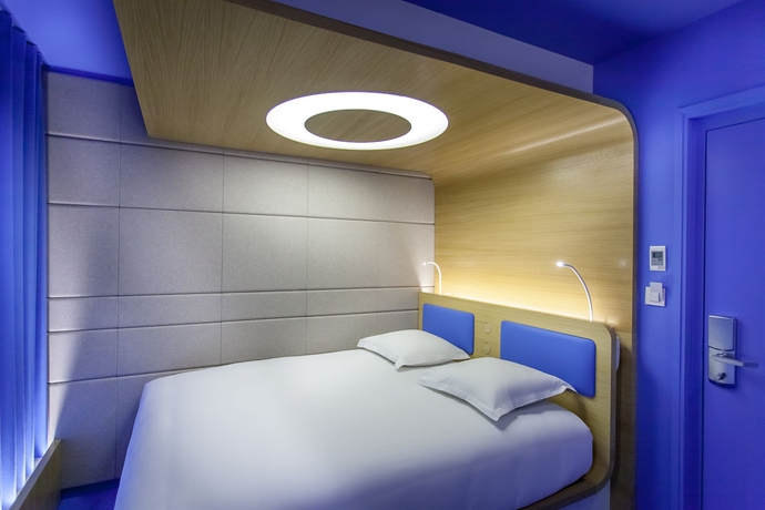 Imagen de la habitación del Hotel Odyssey by Elegancia. Foto 10