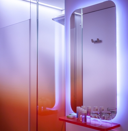 Imagen de la habitación del Hotel Odyssey by Elegancia. Foto 15