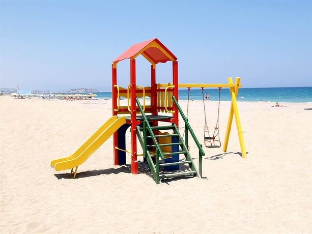 Imagen de los exteriores del Hotel Odyssia Beach. Foto 6
