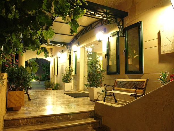 Imagen de los exteriores del Hotel Odyssia Beach. Foto 8