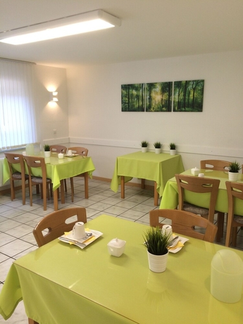 Imagen del bar/restaurante del Hotel Oelberg Budget - Bonn SÜd Königswinter. Foto 6