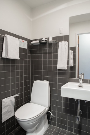 Imagen de la habitación del Hotel Oestergaards. Foto 17