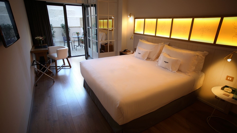 Imagen de la habitación del Hotel Ofelias. Foto 7