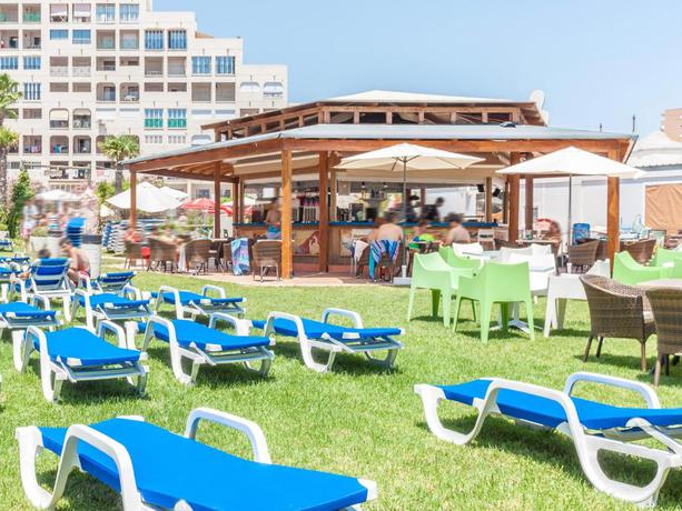 Imagen de los exteriores del Hotel Oferta Hoteles 3* Marina Dor. Foto 4