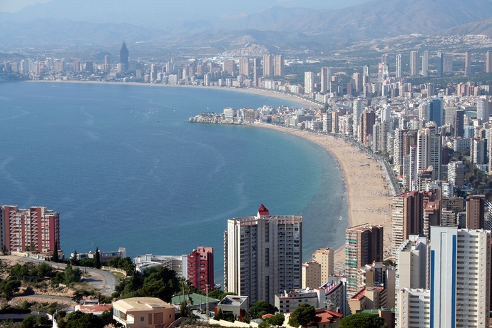 Imagen de los exteriores del Hotel Oferta Hoteles 4* Benidorm. Foto 8