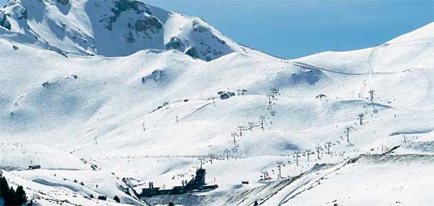 Imagen de los exteriores del Hotel Oferta Hoteles 4* Boi Taüll. Foto 3