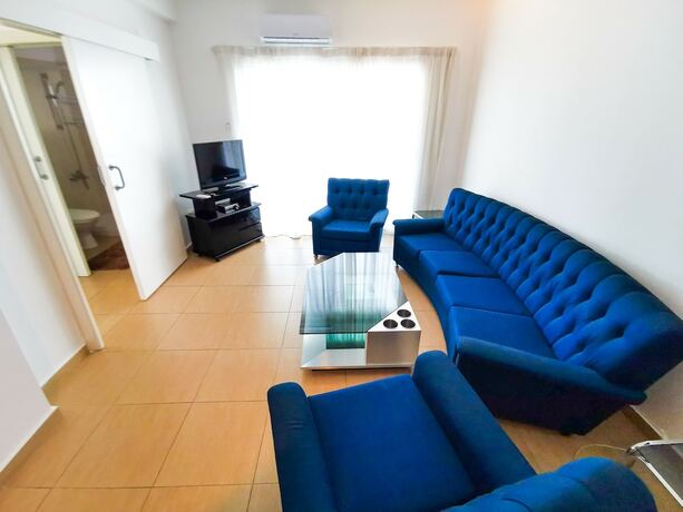 Imagen general del Hotel Off Course Seaview Apartment. Foto 1