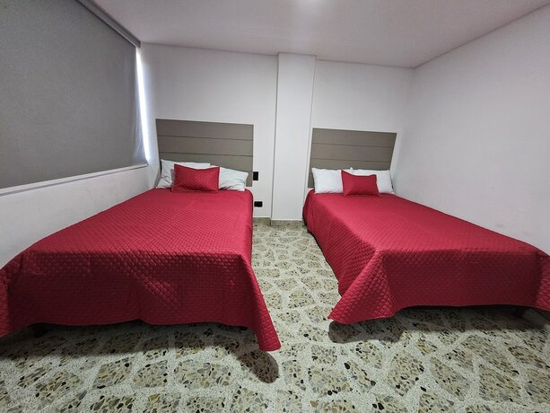 Imagen general del Hotel Ofix. Foto 7