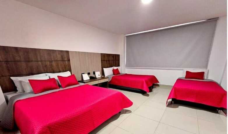 Imagen de la habitación del Hotel Ofix. Foto 14