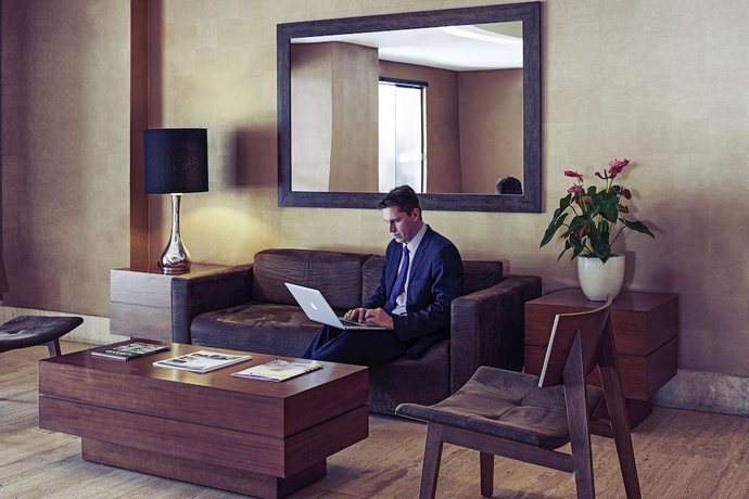 Imagen de los interiores del Hotel Oft Alfre Hotels. Foto 19