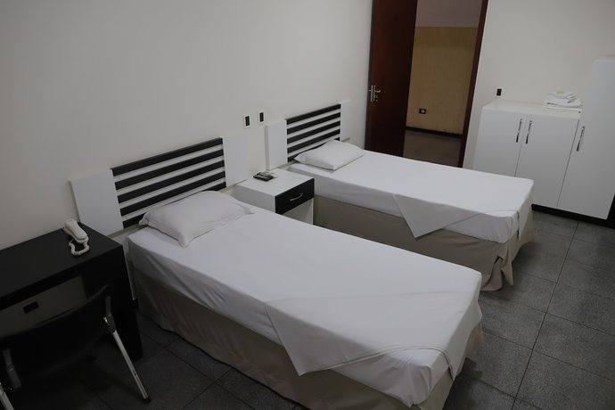 Imagen de la habitación del Hotel Oft Neve's. Foto 8