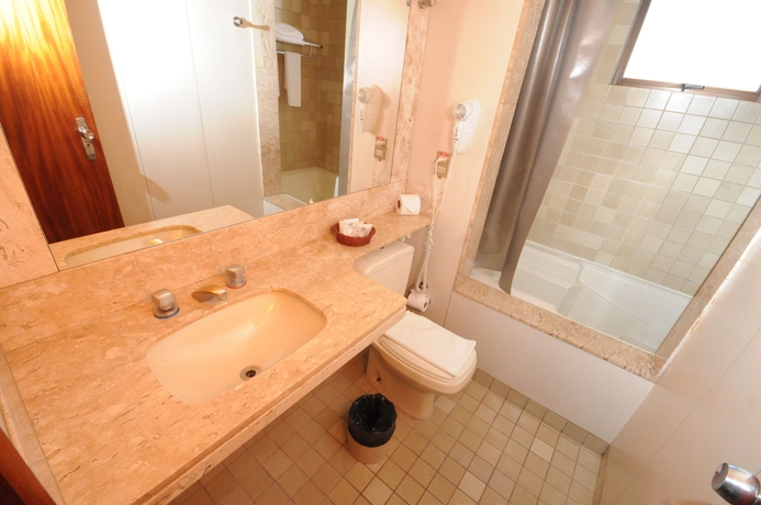 Imagen de la habitación del Hotel Oft Tamandare Plaza. Foto 14
