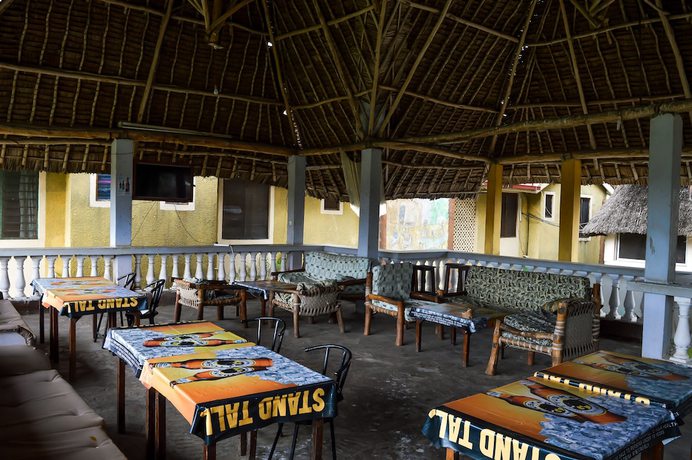 Imagen de los exteriores del Hotel Ogalis K Coast. Foto 15