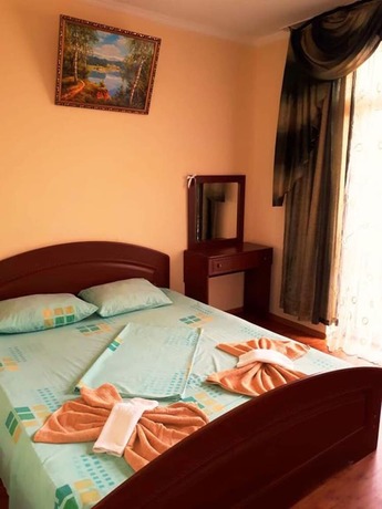 Imagen de la habitación del Hotel Oganes Guesthouse. Foto 14