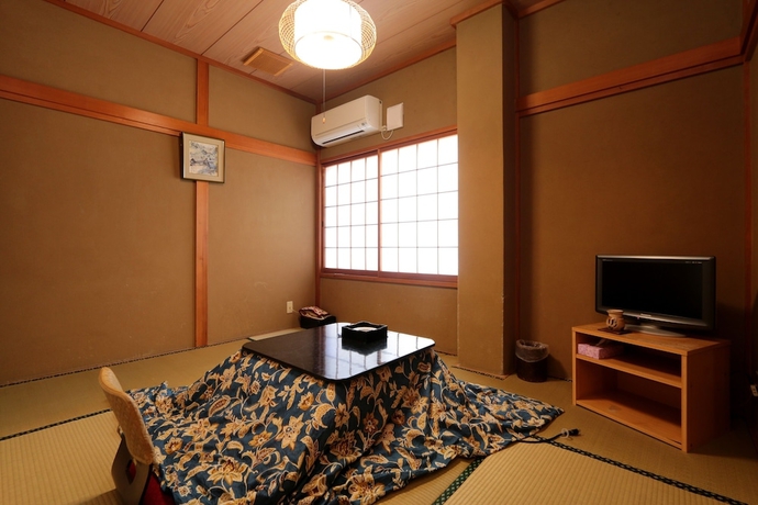 Imagen de la habitación del Hotel Ogano Onsen Suzaki Ryokan. Foto 13