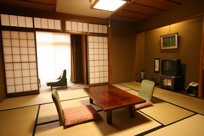 Imagen de la habitación del Hotel Ogawaya. Foto 16