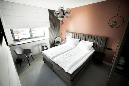 Imagen de la habitación del Hotel Oginski. Foto 18