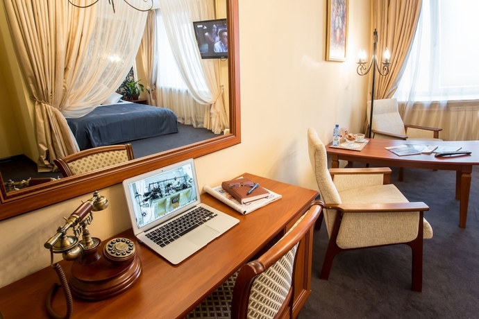 Imagen de la habitación del Hotel Ogni Eniseya. Foto 2