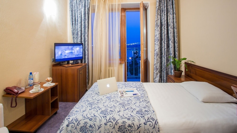 Imagen de la habitación del Hotel Ogni Eniseya. Foto 7