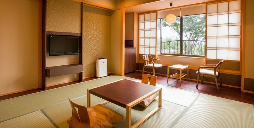 Imagen de la habitación del Hotel Ogoto Onsen Yunoyado Komolebi, Otsu. Foto 14