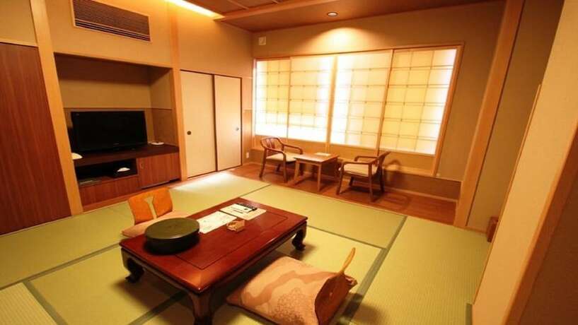 Imagen de la habitación del Hotel Ogoto Onsen Yunoyado Komolebi, Otsu. Foto 26