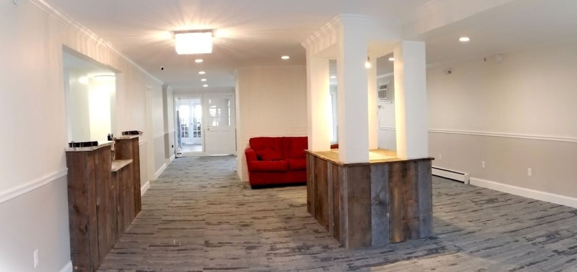 Imagen de los interiores del Hotel Ogunquit Tides Resort. Foto 15