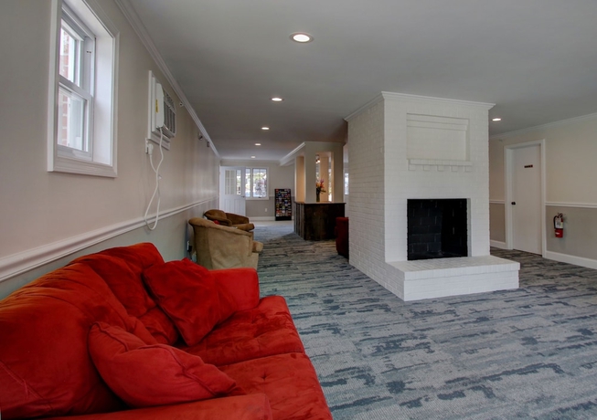 Imagen de los interiores del Hotel Ogunquit Tides Resort. Foto 18