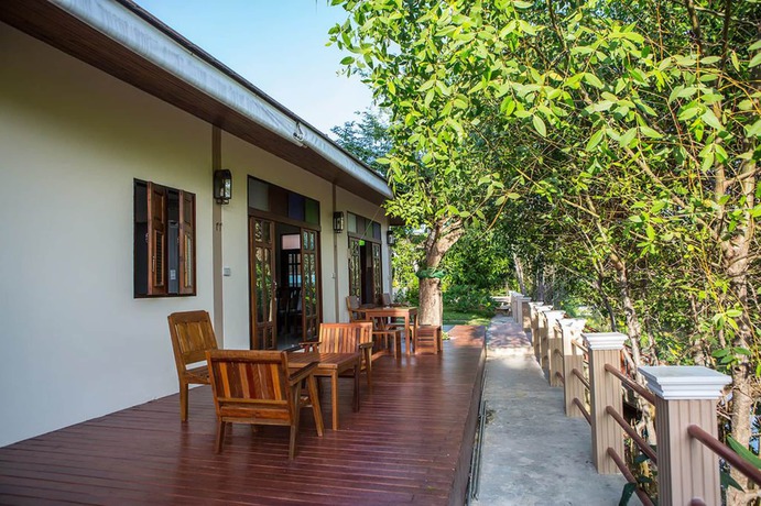 Imagen del bar/restaurante del Hotel Oh Amphawa Boutique Resort. Foto 6