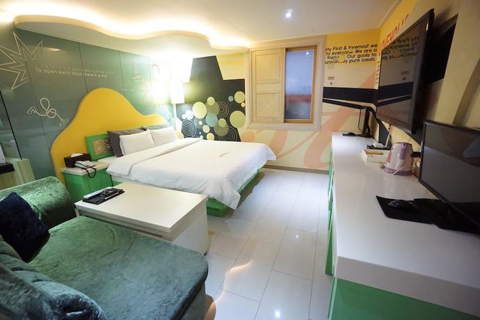 Imagen de la habitación del Hotel Oh Hotel. Foto 8