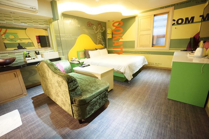 Imagen de la habitación del Hotel Oh Hotel. Foto 14