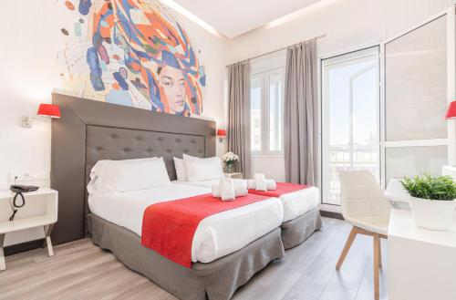 Imagen general del Hotel Oh Nice Revellin Ceuta. Foto 14