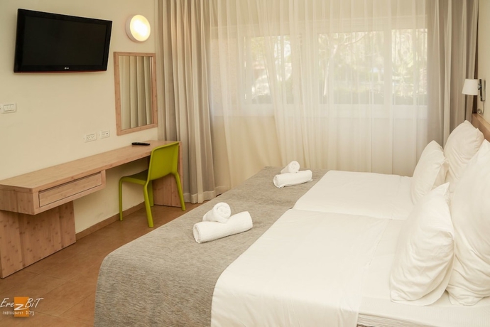 Imagen de la habitación del Hotel Ohalo Manor. Foto 3