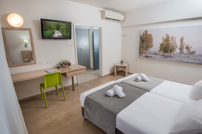 Imagen de la habitación del Hotel Ohalo Manor. Foto 10