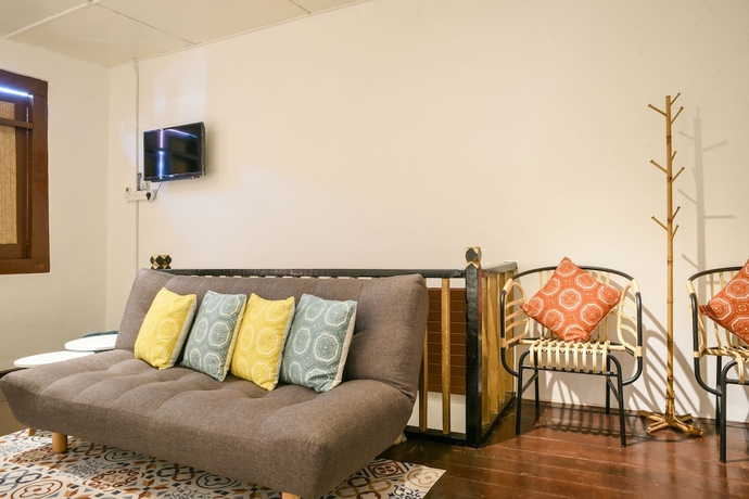 Imagen de la habitación del Hotel Ohana House HQ. Foto 16