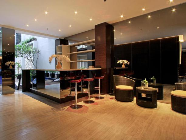 Imagen de los interiores del Hotel Ohana Kuta. Foto 11