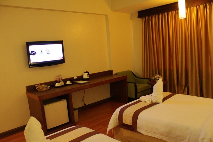 Imagen de la habitación del Hotel Ohana Phnom Penh Palace. Foto 12