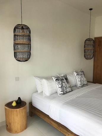 Imagen de la habitación del Hotel Ohana's Beachfront Resort and Beach Club. Foto 9