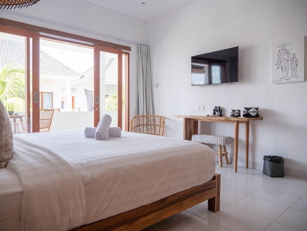 Imagen de la habitación del Hotel Ohana's Beachfront Resort and Beach Club. Foto 11