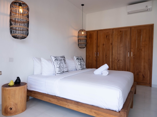 Imagen de la habitación del Hotel Ohana's Beachfront Resort and Beach Club. Foto 12