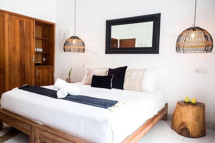 Imagen de la habitación del Hotel Ohana's Beachfront Resort and Beach Club. Foto 14