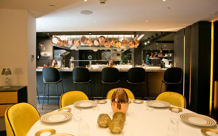 Imagen del bar/restaurante del Hotel Ohla Barcelona. Foto 4