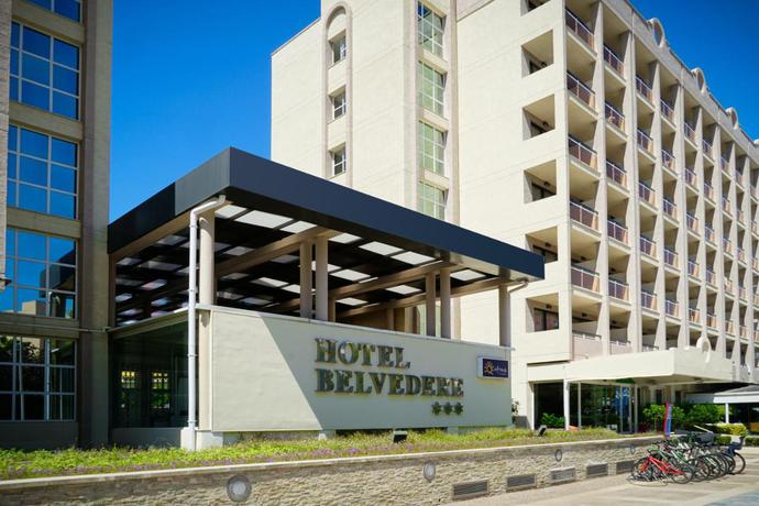 Imagen de los exteriores del Hotel Ohtels Belvedere. Foto 12