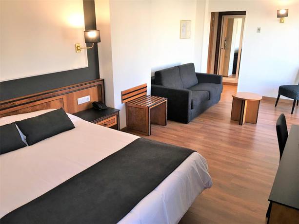 Imagen de la habitación del Hotel Ohtels Gran Hotel Almeria. Foto 6