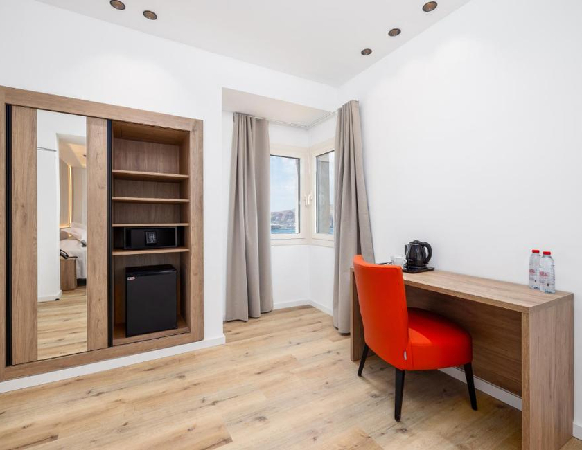Imagen de la habitación del Hotel Ohtels Gran Hotel Almeria. Foto 7