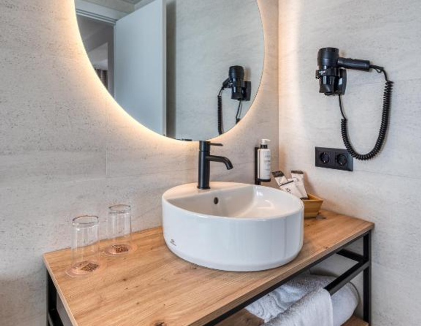 Imagen de la habitación del Hotel Ohtels Gran Hotel Almeria. Foto 8