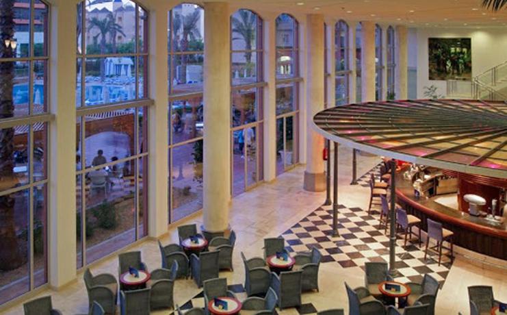 Imagen de los interiores del Hotel Ohtels Islantilla. Foto 13